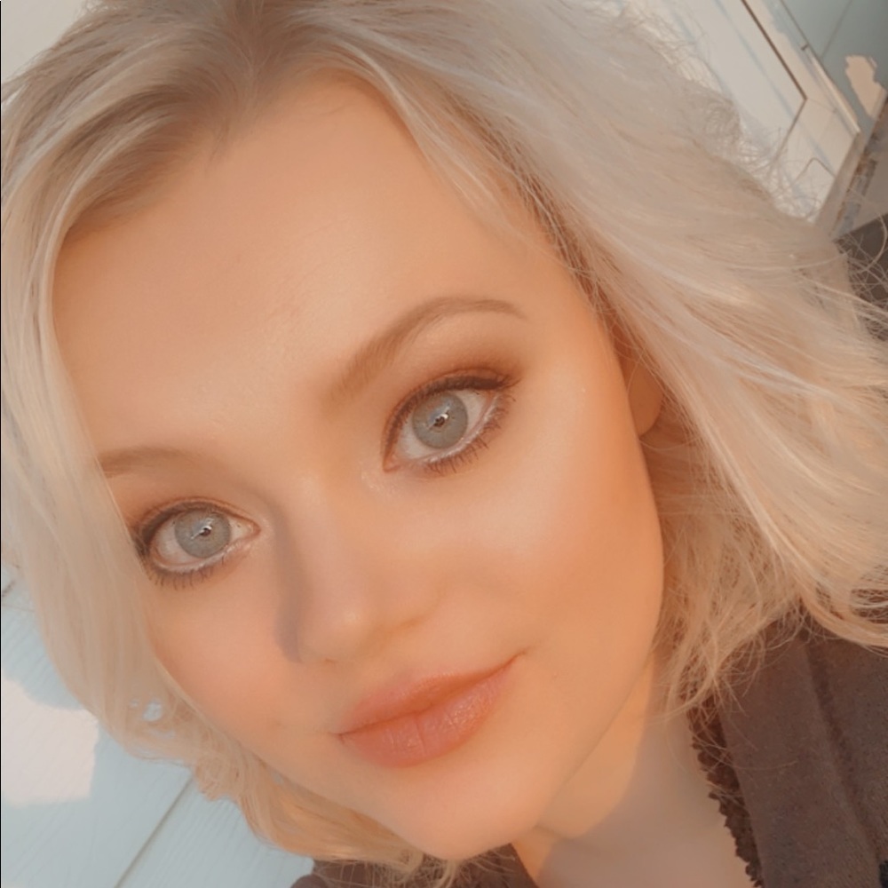 Meet your Posher, Taylor